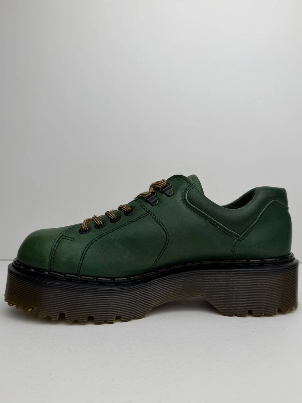 Vintage Dr. Martens England Green Envy Platform Oxfords UK 7